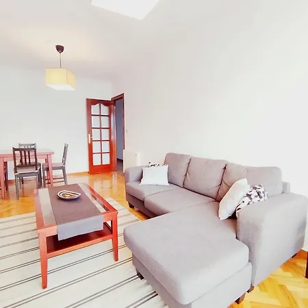 Apartamento Neboa *